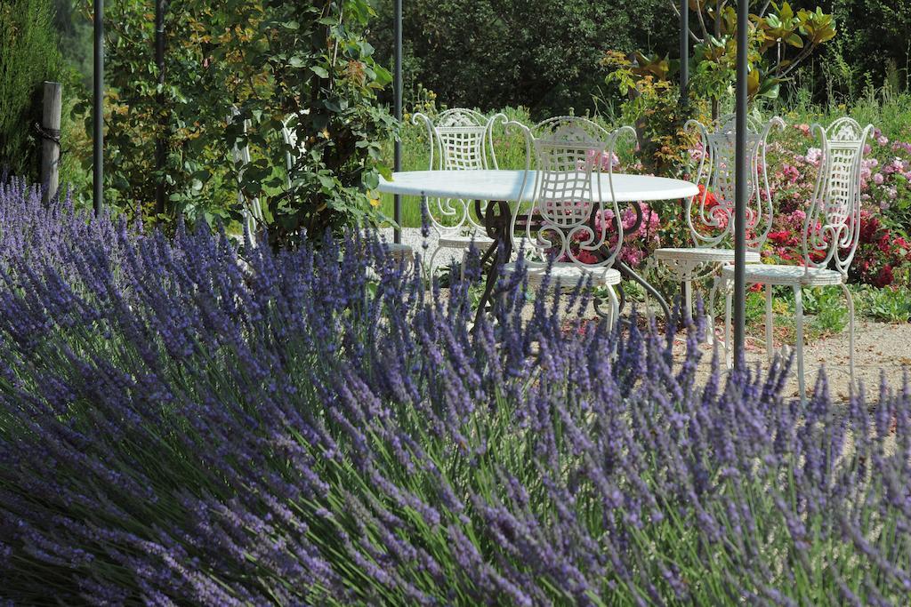 Une Campagne En Provence Bras ภายนอก รูปภาพ