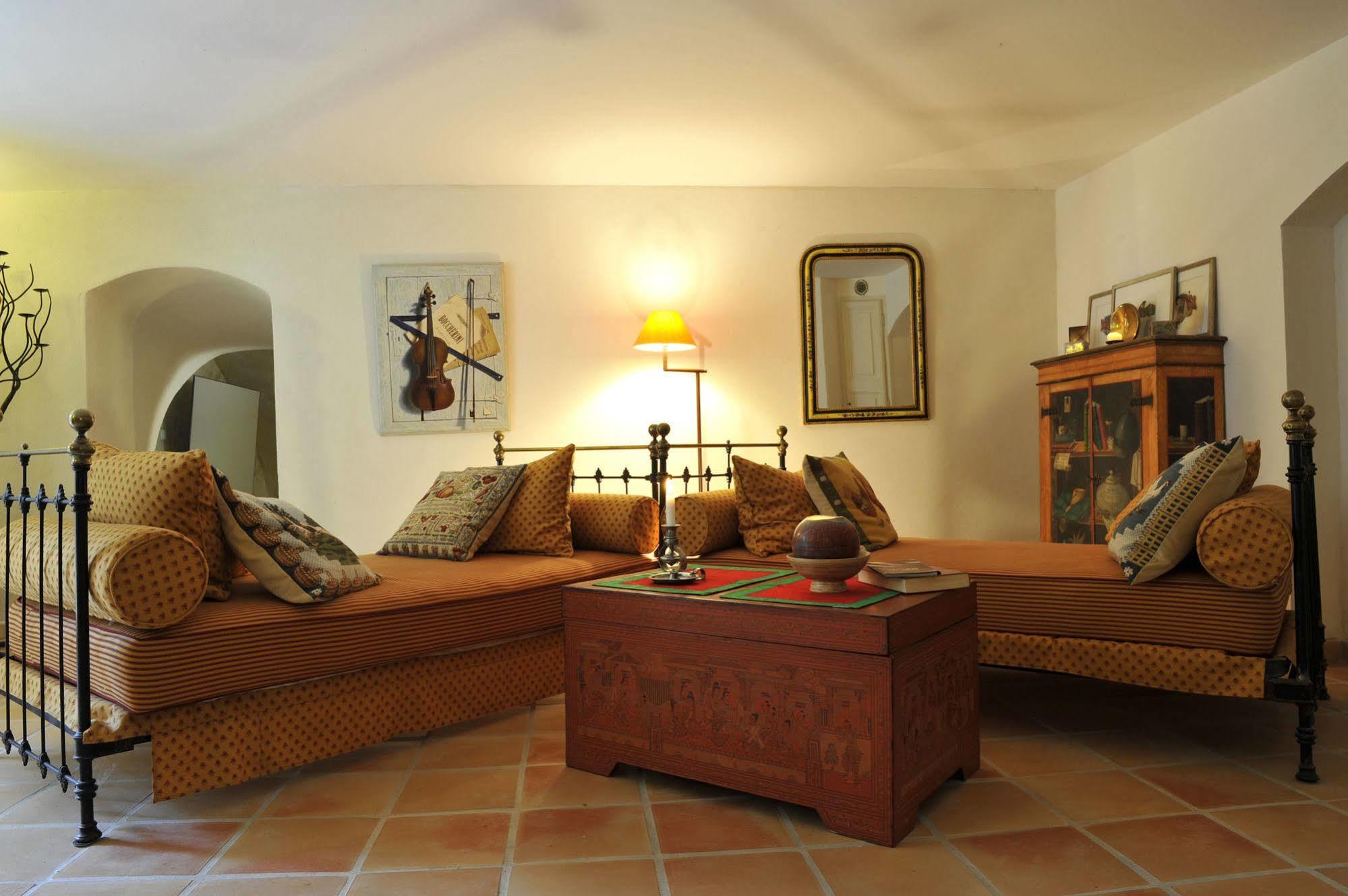 Une Campagne En Provence Bras ภายนอก รูปภาพ
