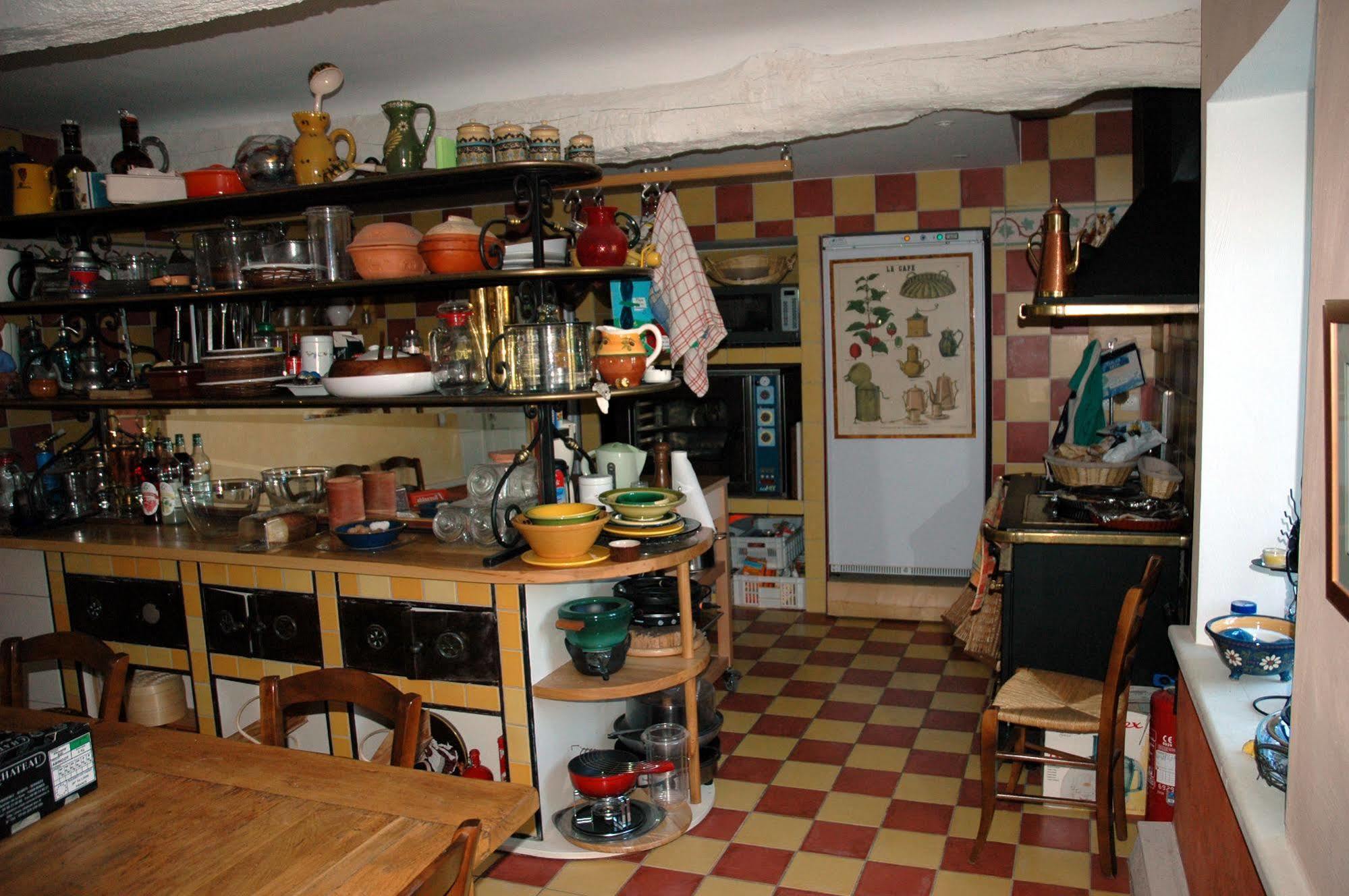 Une Campagne En Provence Bras ภายนอก รูปภาพ